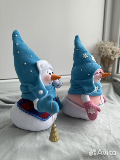 Интерьерные игрушки снеговики