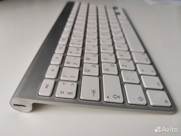 Клавиатура Apple Magic Keyboard A1314 RU в идеале
