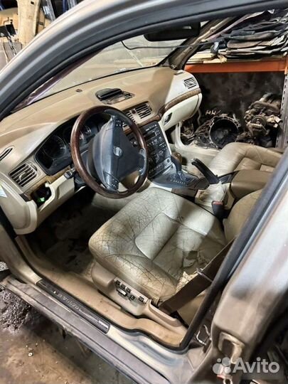 В разбор Volvo S80 2003-2006