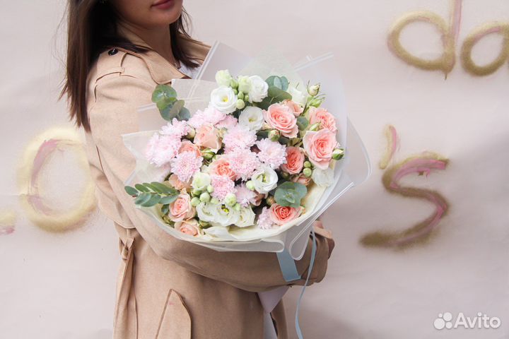 Букет цветов, хризантемы и розы