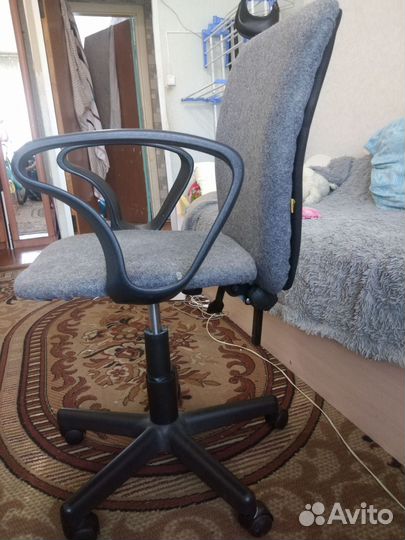 Компьютерное кресло