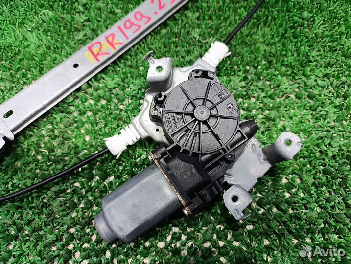 Стеклоподъемник задний правый Nissan Pathfinder