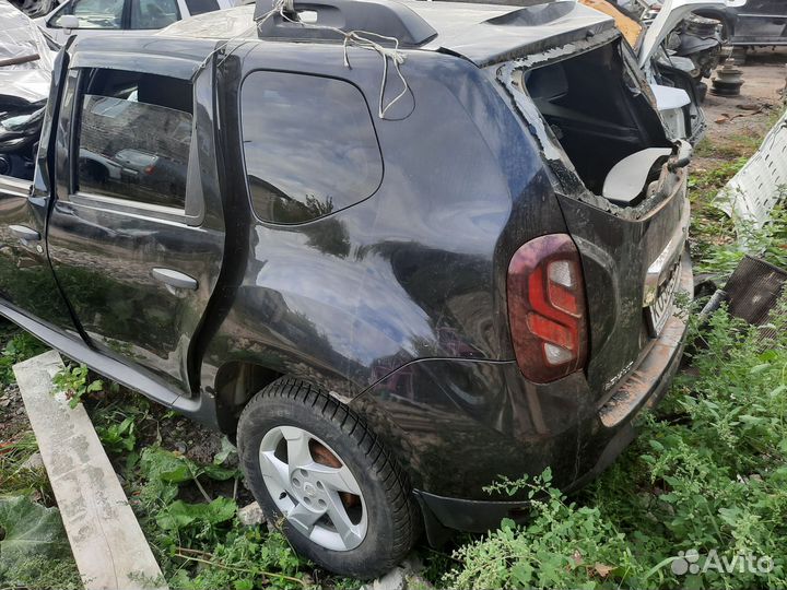 Крыло заднее левое Renault duster