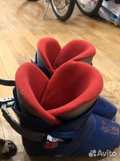 Горнолыжные ботинки детские р33