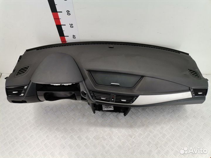 Торпедо панель передняя BMW X1 E84 Бмв