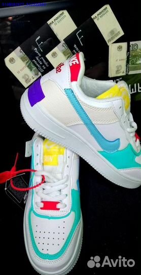 Этим кроссовкам скучно без тебя