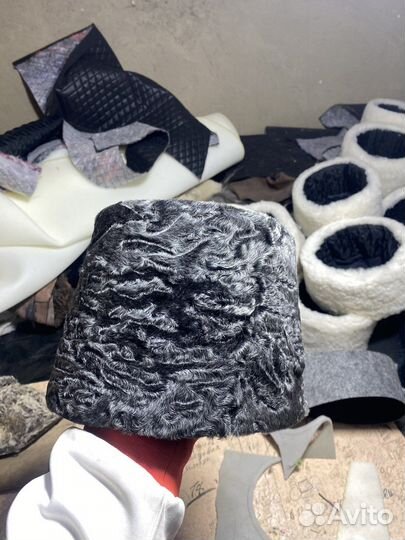 Адыгская шапка высота 18 см