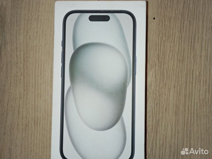 iPhone 15, 128 ГБ