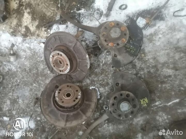 Кулак перед зад Mercedes W220 S500 5.0