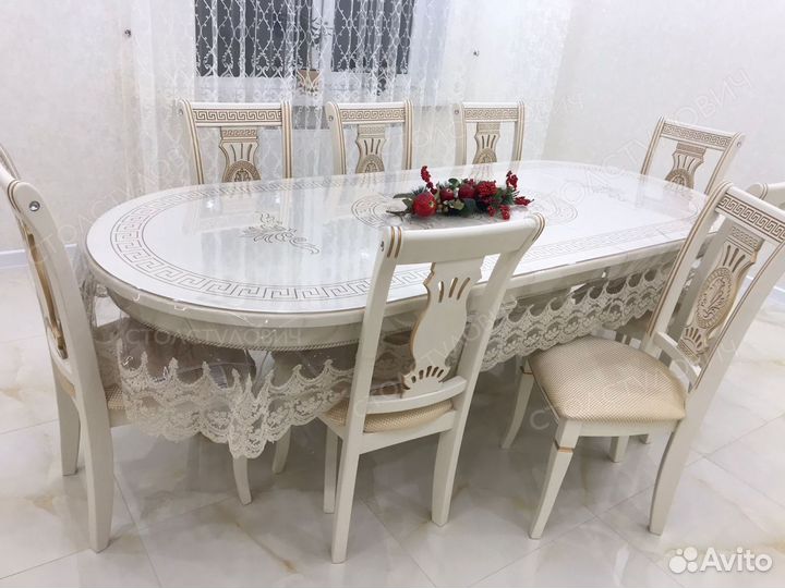 Столы и стулья