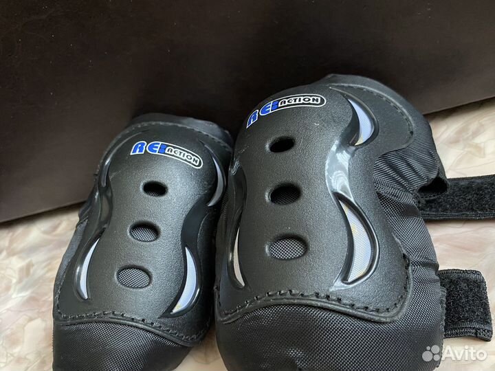 Ролики Roces + комплект защиты