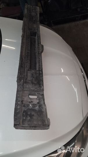 Адсорбер переднего бампера Lexus GS 300