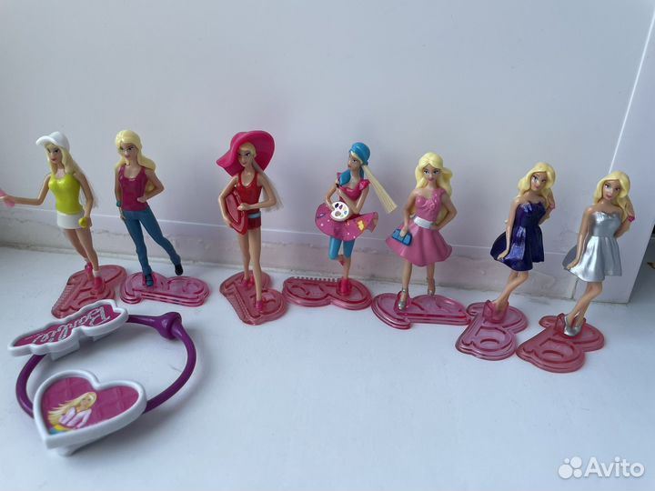 Игрушки из киндера, winx, барби и другие