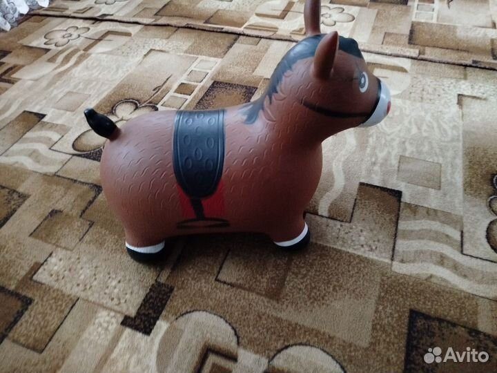 Прыгун лошадь