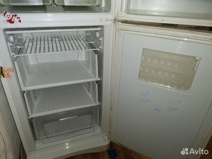 Холодильник на запчасти бу