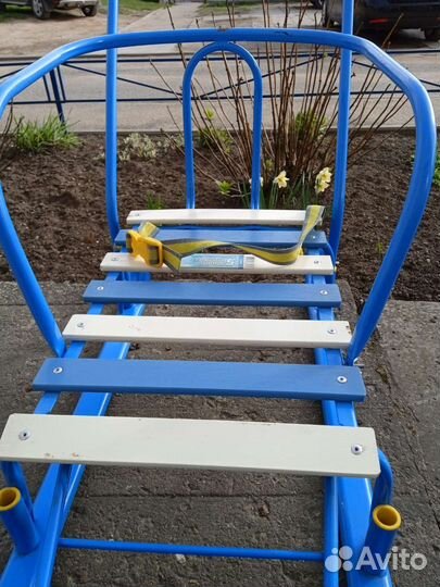 Детские санки с колесами