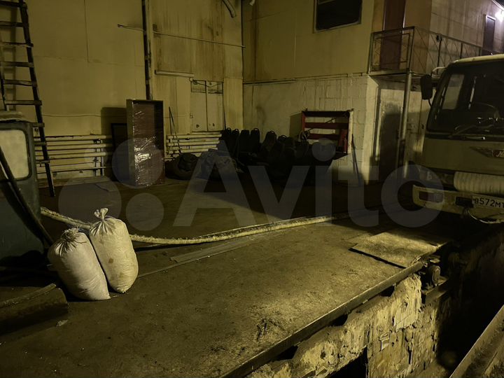 Свободного назначения, 330 м²