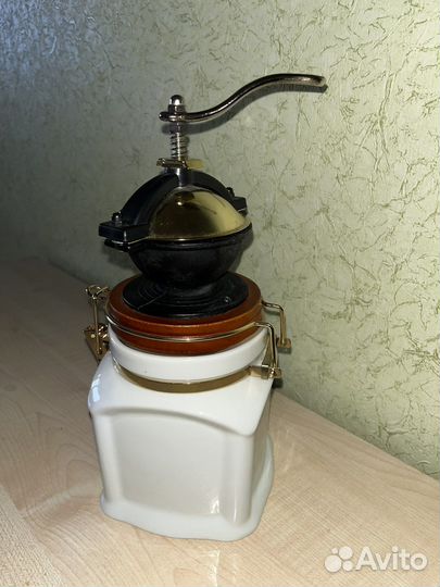 Кофемолка ручная