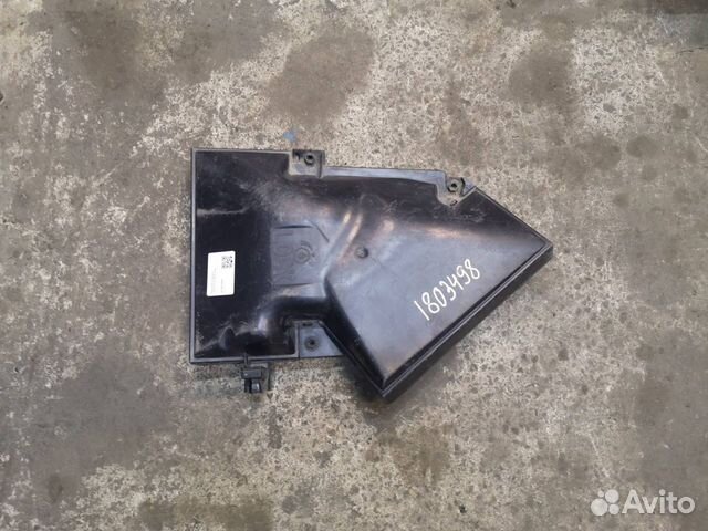 Крышка корпуса салонного фильтра BMW X5 E70