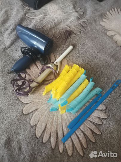 Плойка, бигуди и фен