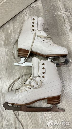 Коньки фигурные профессиональные GAM 36 размер