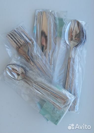 Набор столовых приборов новый