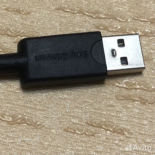 Кабель Sony Ericsson