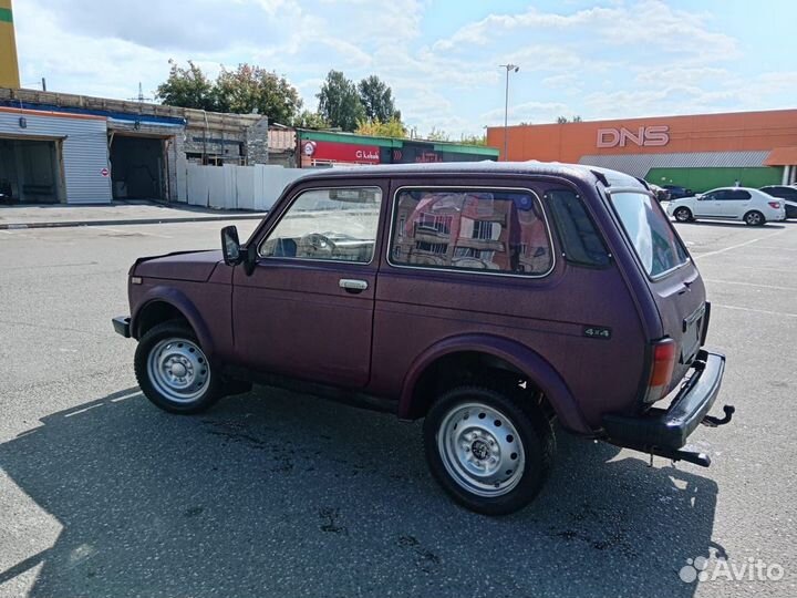 LADA 4x4 (Нива) 1.7 МТ, 1999, 200 000 км