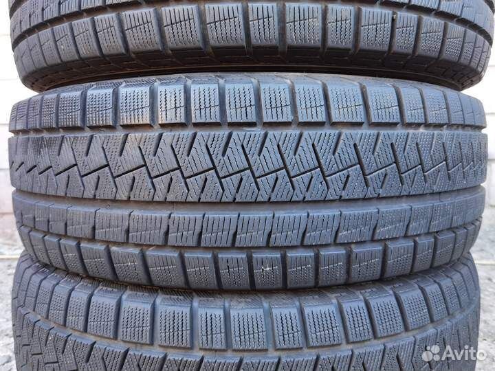 Pirelli Ice Asimmetrico 225/65 R17 102Q