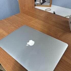 Apple macbook 13