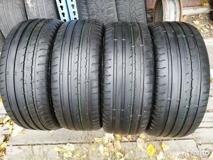 Viatti Strada Asimmetrico V-130 225/45 R17