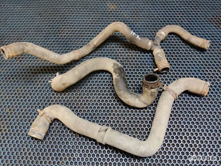 Патрубок радиатора Ford Focus 2