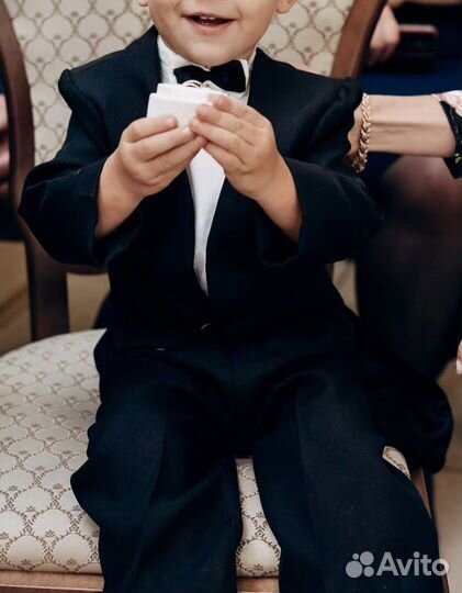 Костюм с фраком брючный на праздник для малыша
