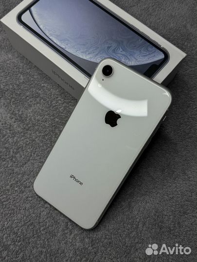 iPhone Xr, 64 ГБ