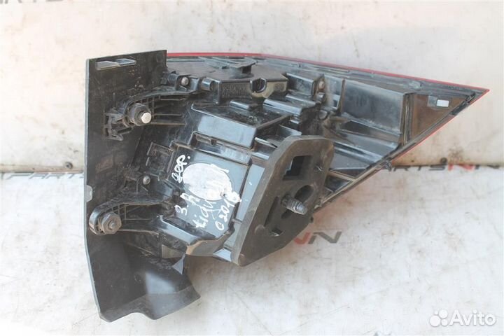 Фонарь задний правый Фольксваген Тигуан