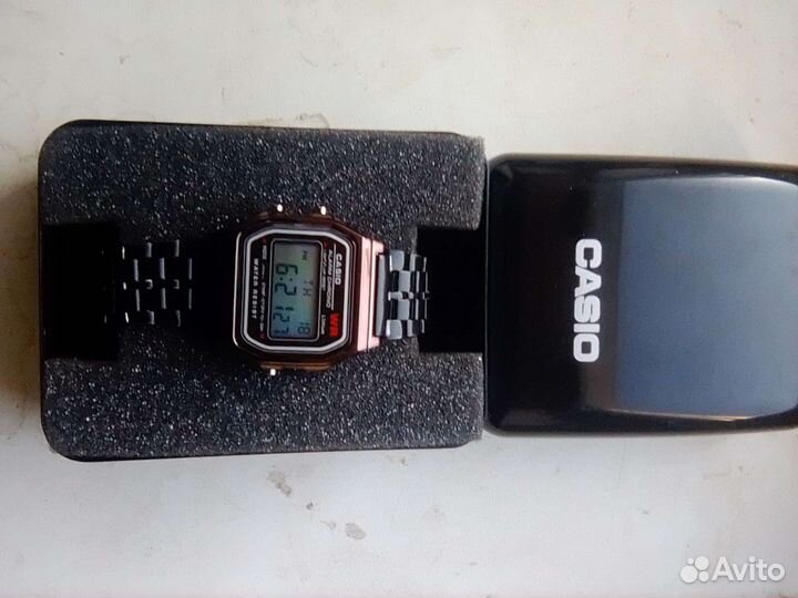 Часы электронные 