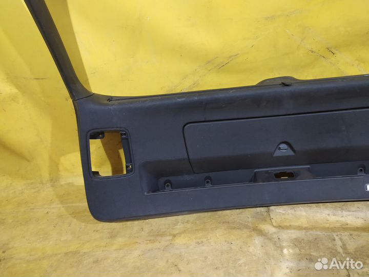 Обшивка крышки багажника Audi Q7 4L Ауди кью 7 ку