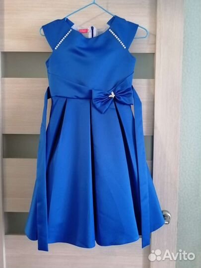 Платье нарядное