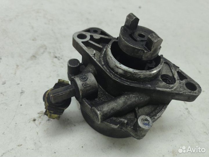 Насос вакуумный Opel Combo 2006