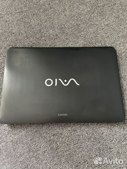 Sony vaio SVF152C29V