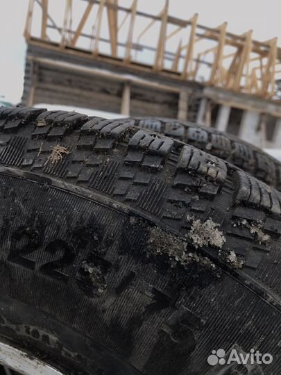 Continental Conti.eContact 225/75 R16