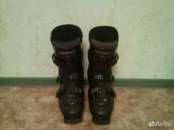 Горнолыжные ботинки