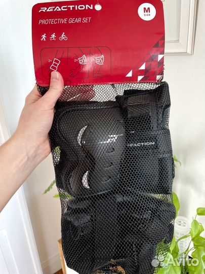 Набор защиты из 3-х предметов Reaction R200M