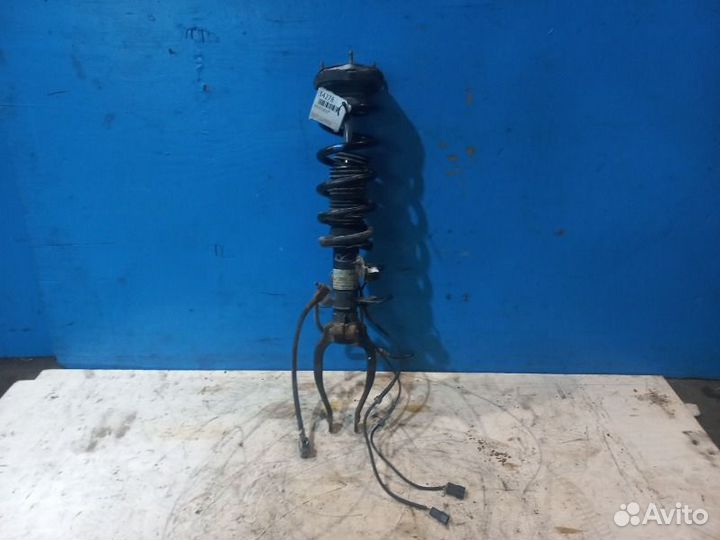 Амортизатор передний правый Infiniti Fx 2008-2012