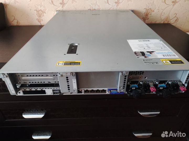 Сервер HP Proliant DL380 Gen9 8SFF DL 380 G9