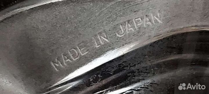 Тортовница на ножке+ тарелки фирма 