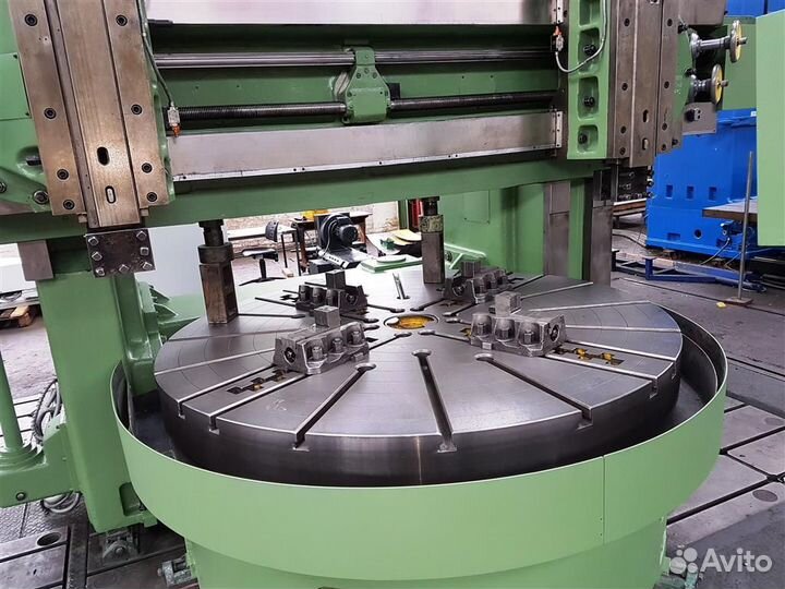 Токарь-карусельщик