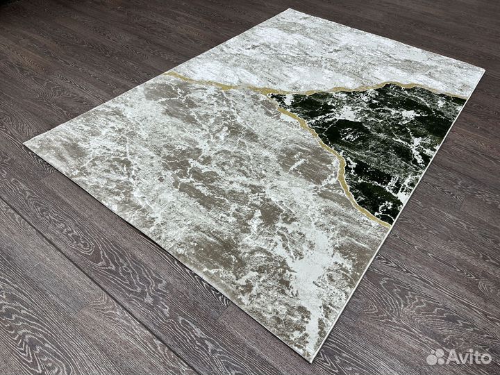 Ковер 1.6х2.3 Новый