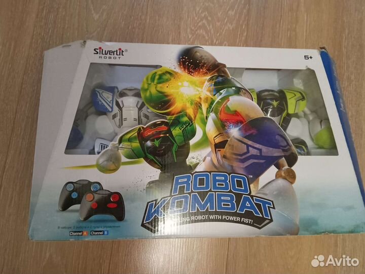 Роботы на пульте