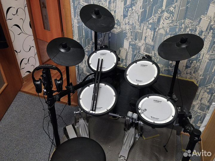 Электронная ударная установка Roland TD1-DMK